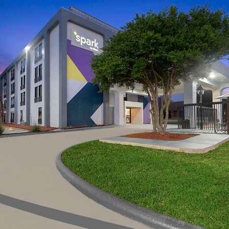 Spark By Hilton Grand Prairie Bagian luar foto