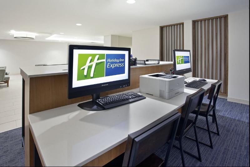 Spark By Hilton Grand Prairie Bagian luar foto